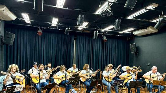 “Café, Viola & Companhia” celebra música raiz de Tatuí neste domingo